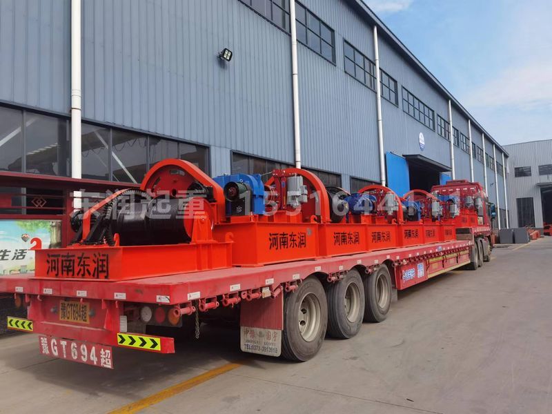 東北恒如水電站QP2x500kn雙吊點啟閉機(jī)發(fā)貨